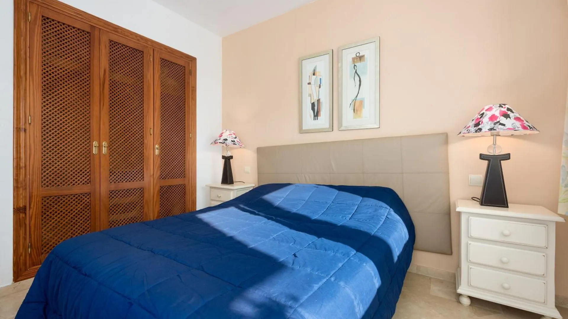 Apartamento De Lujo A 30M Playa Estepona 0*,