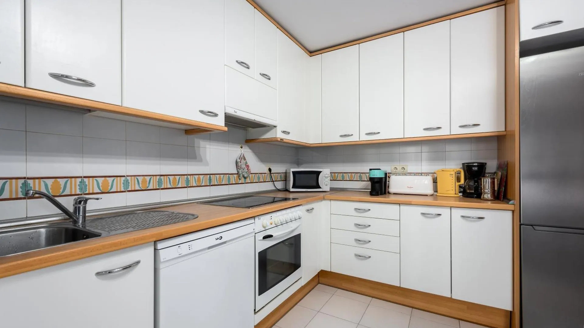 Apartamento De Lujo A 30M Playa Estepona Apartment