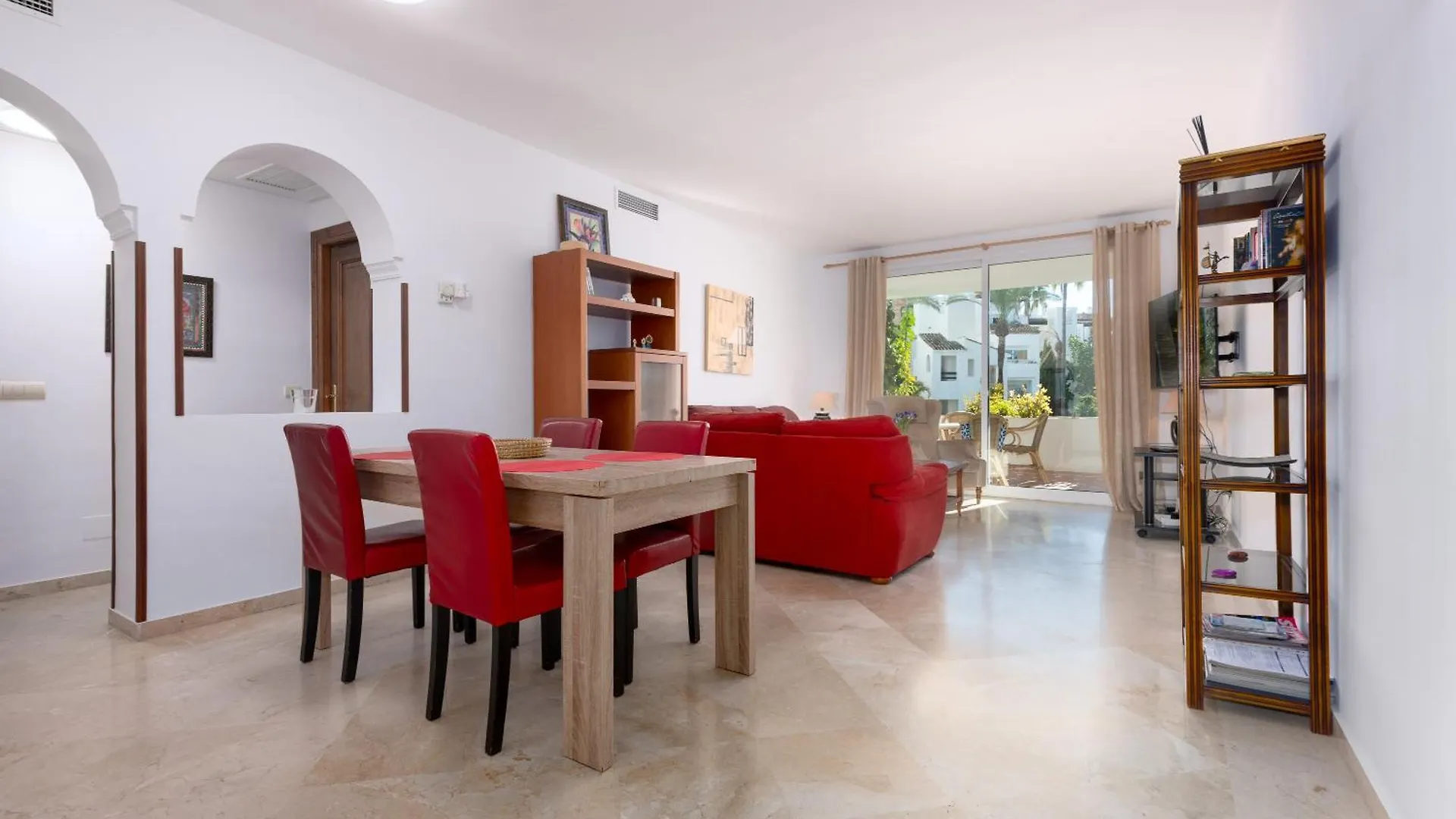 Apartamento De Lujo A 30M Playa Estepona Spain