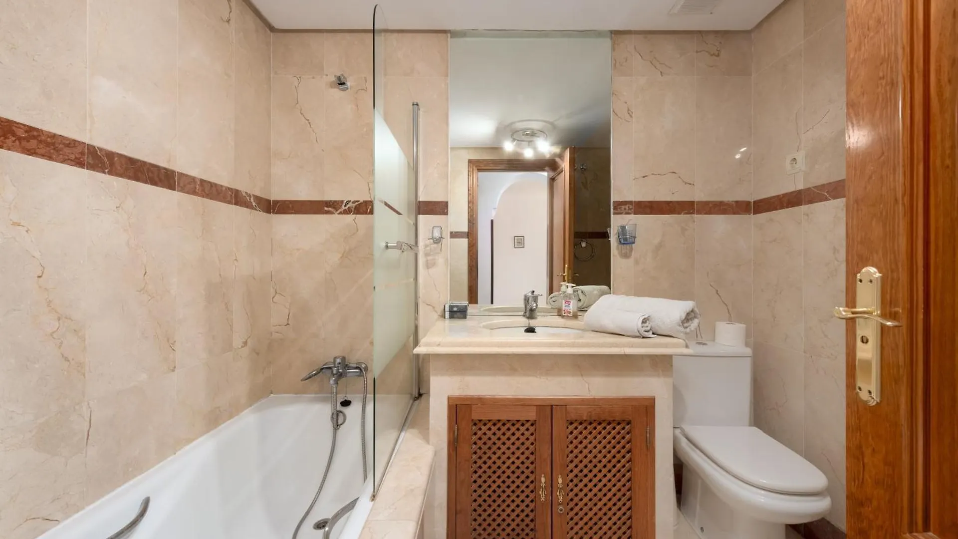 Apartment Apartamento De Lujo A 30M Playa Estepona
