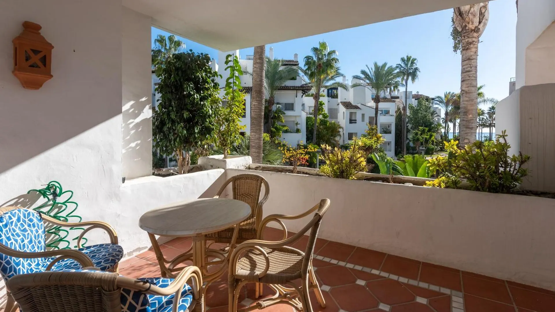 Apartamento De Lujo A 30M Playa Estepona Spain