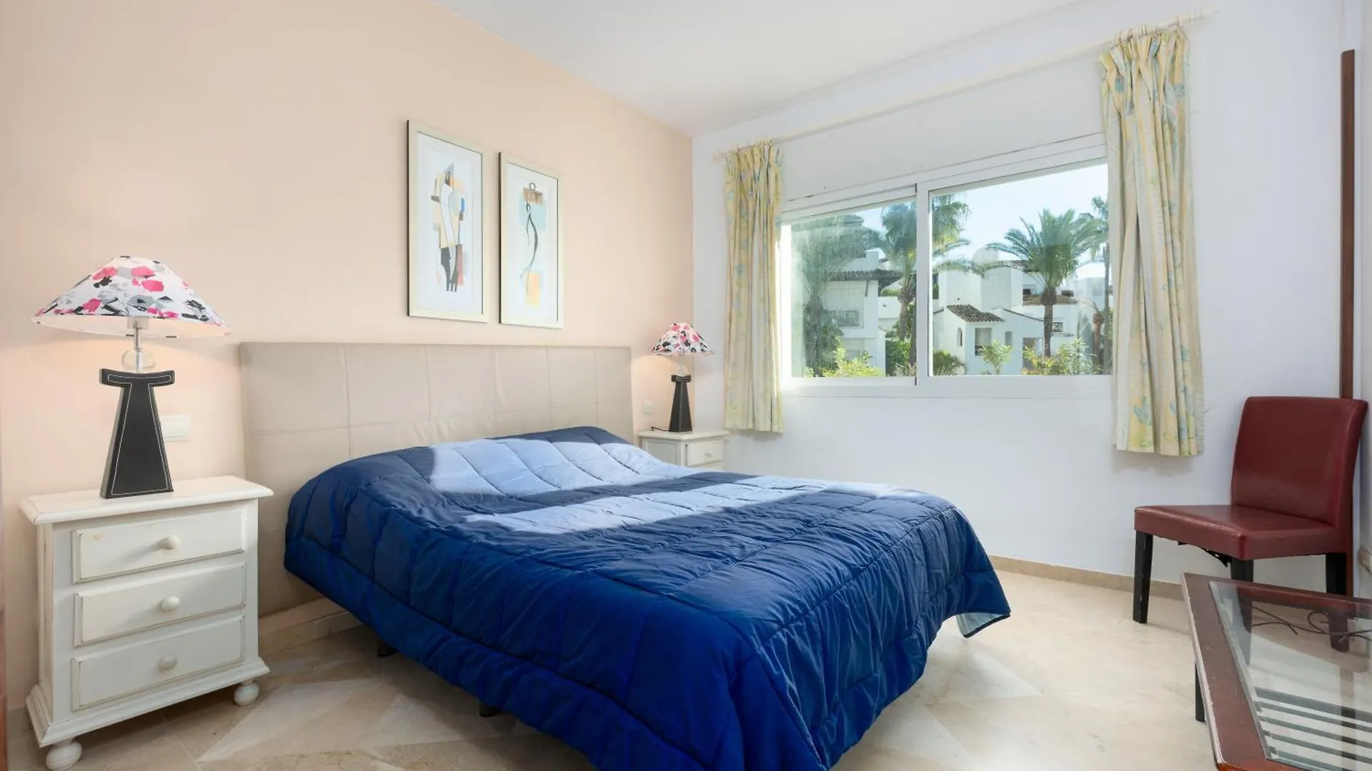 Apartamento De Lujo A 30M Playa Estepona Apartment